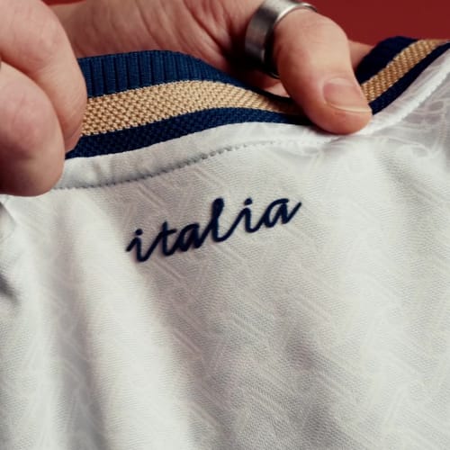 Italy 26 Away Authentic Jersey 상세 이미지 2