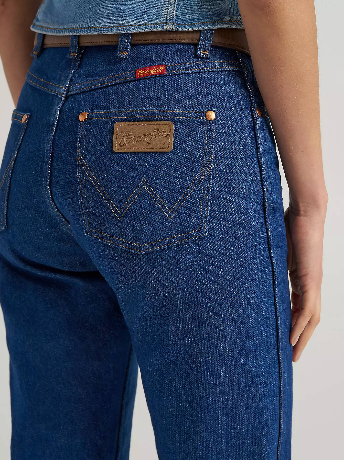 여성용 Wrangler® 카우보이 컷® 프리워시드 인디고 스림핏 데님 팬츠 상세 이미지 5