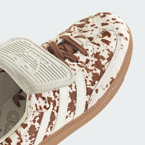 Cow Print Samba Long Tongue Shoes 상세 이미지 9