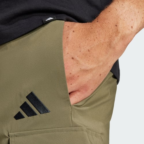 Essentials Small Logo Cargo Chelsea Shorts 상세 이미지 5