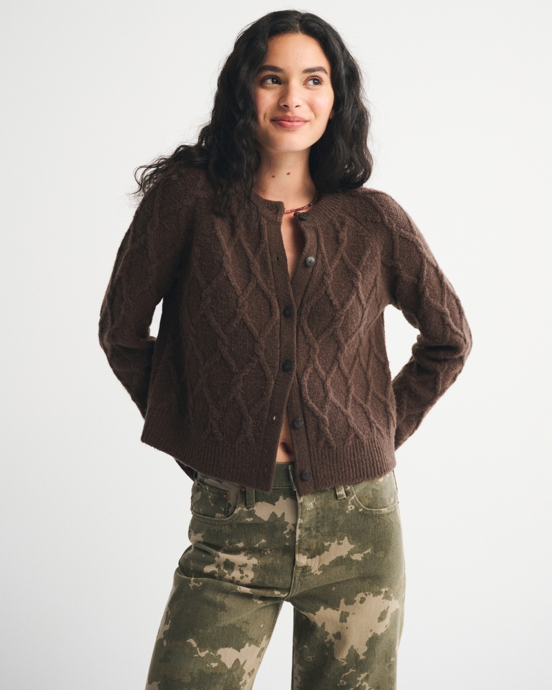 Cable-Knit Crew Cardigan 상세 이미지 3