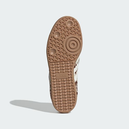 Cow Print Samba Long Tongue Shoes 상세 이미지 4