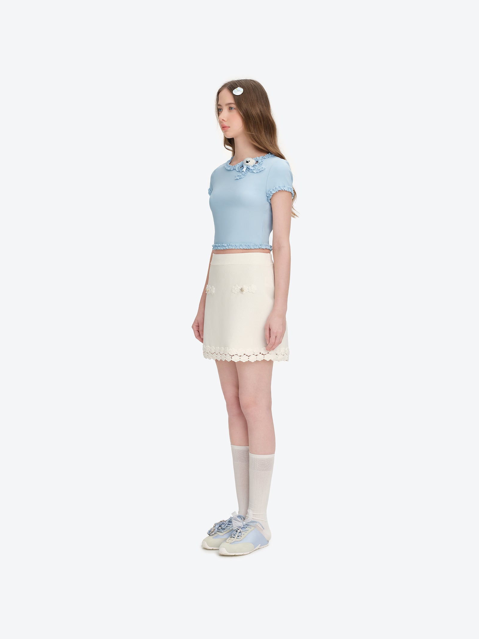 러플 밑단 리본 블라우스 블루 상세 이미지 3