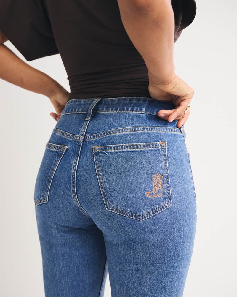 Curve Love Mid Rise Bootcut Cowboy Embroidered Jean 상세 이미지 7