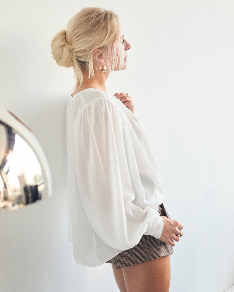 Long-Sleeve Tie-Front Blouse 상세 이미지 2