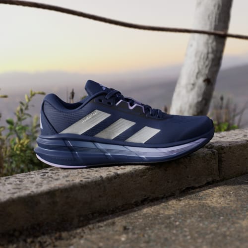 Questar 3 Running Shoes 상세 이미지 3