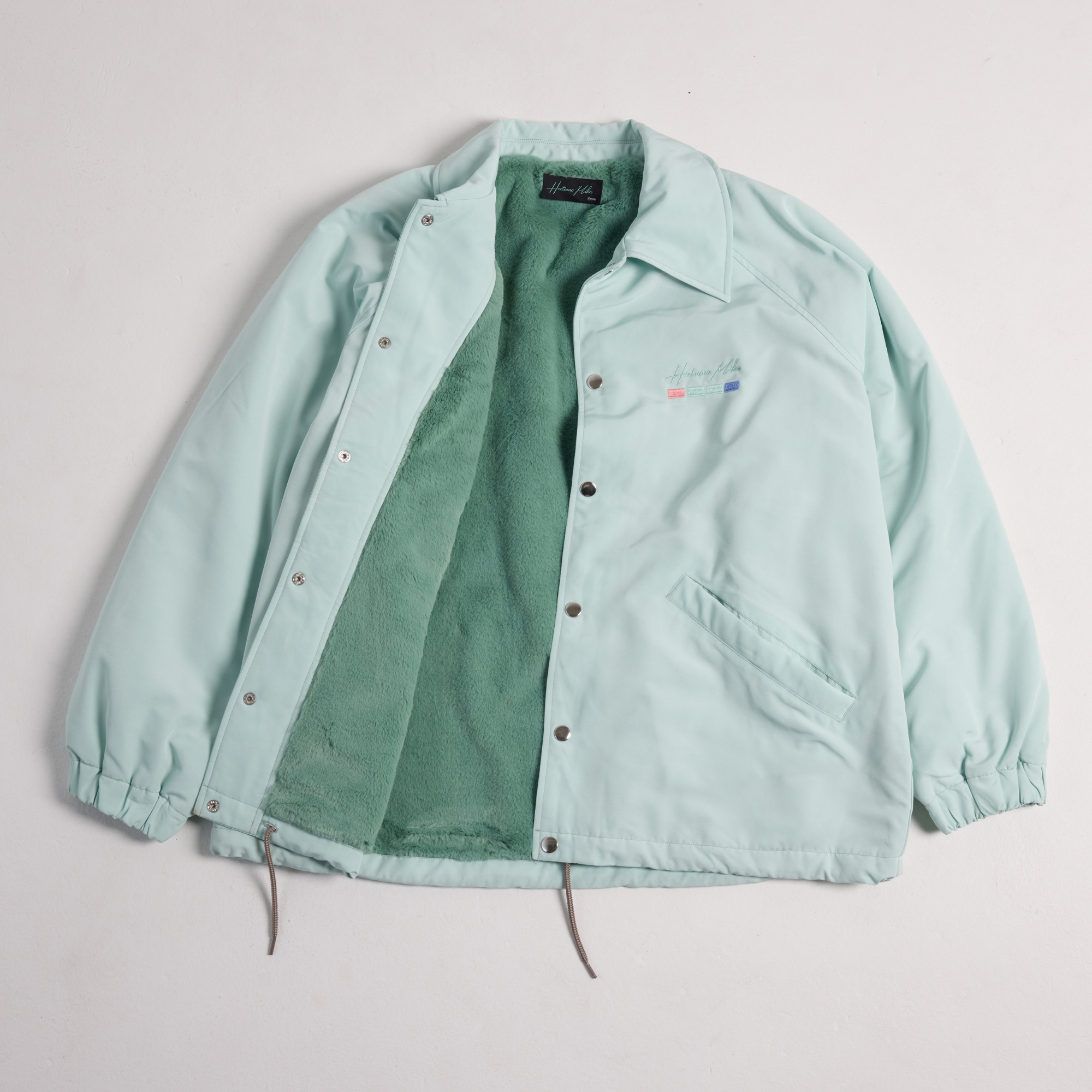 (Goods - Outerwear) Hatsune Miku 인조 퍼 안감 코치 재킷 상세 이미지 3