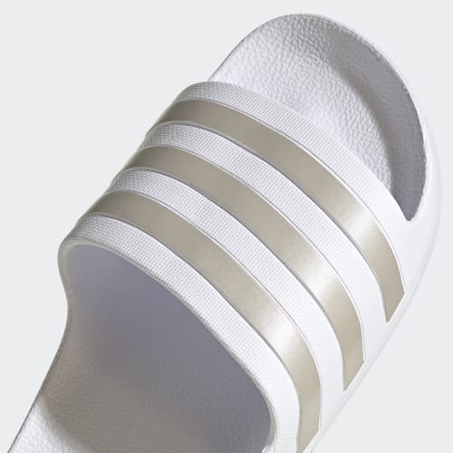 Adilette Aqua Slides 상세 이미지 10