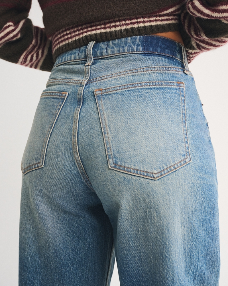 Curve Love High Rise Barrel Jean 상세 이미지 5