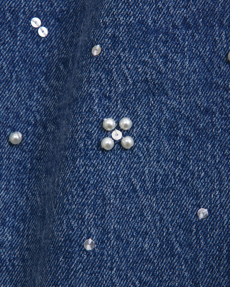 Curve Love High Rise 90s Relaxed Pearl Embellished Jean 상세 이미지 9