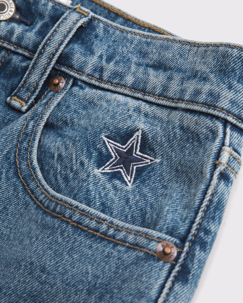 High Rise 90s Relaxed Dallas Cowboys Embroidered Jean 상세 이미지 9