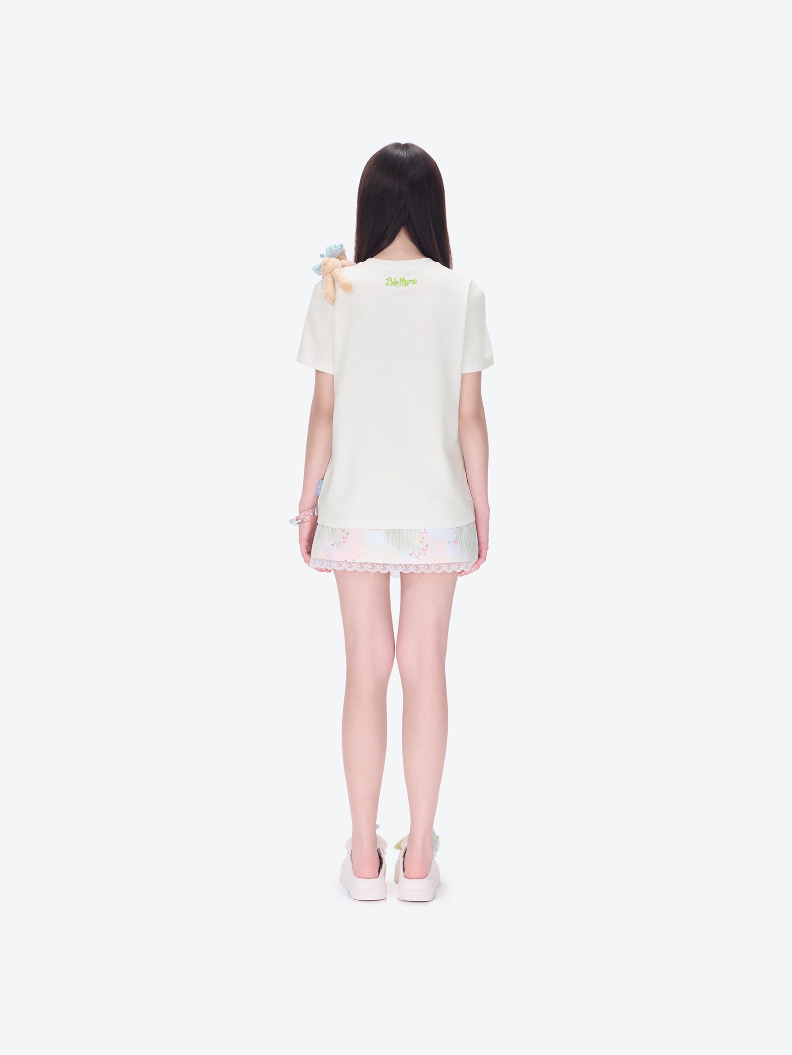 플로럴 베어 일러스트 티셔츠 화이트 상세 이미지 4