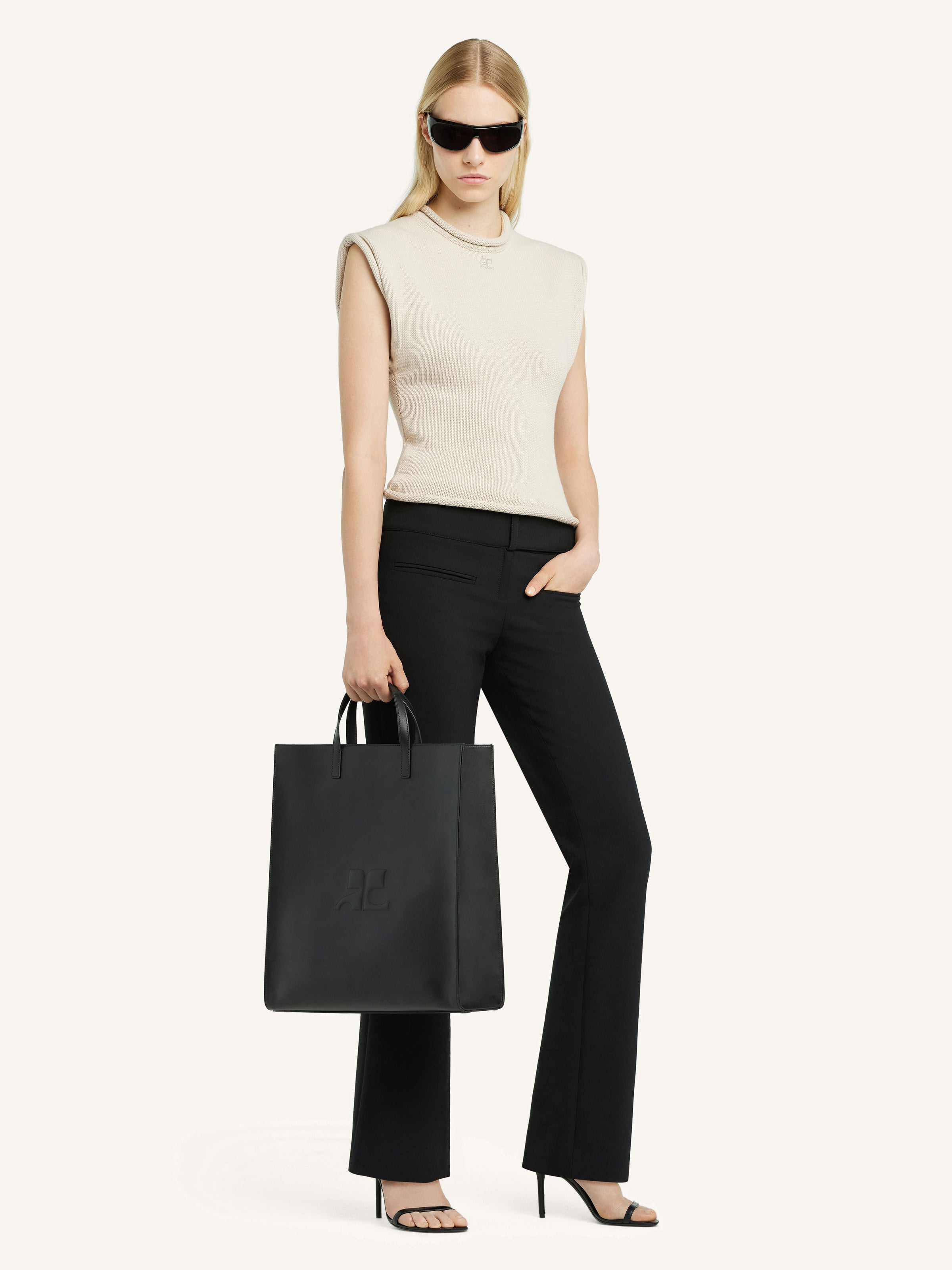 AC 가죽 토트백 상세 이미지 2