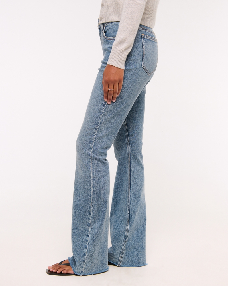 Curve Love Mid Rise Bootcut Frayed Hem Jean 상세 이미지 5