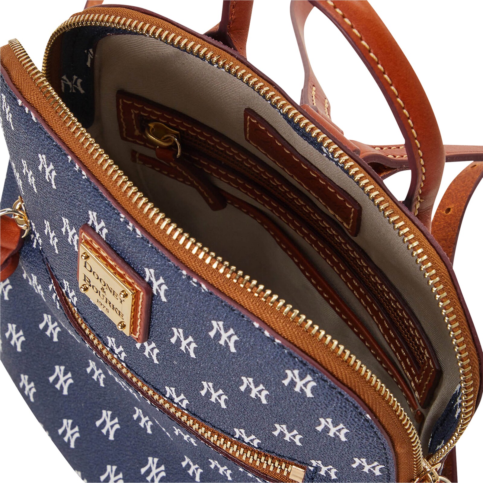 New York Yankees Dooney & Bourke 스몰 백팩 상세 이미지 4