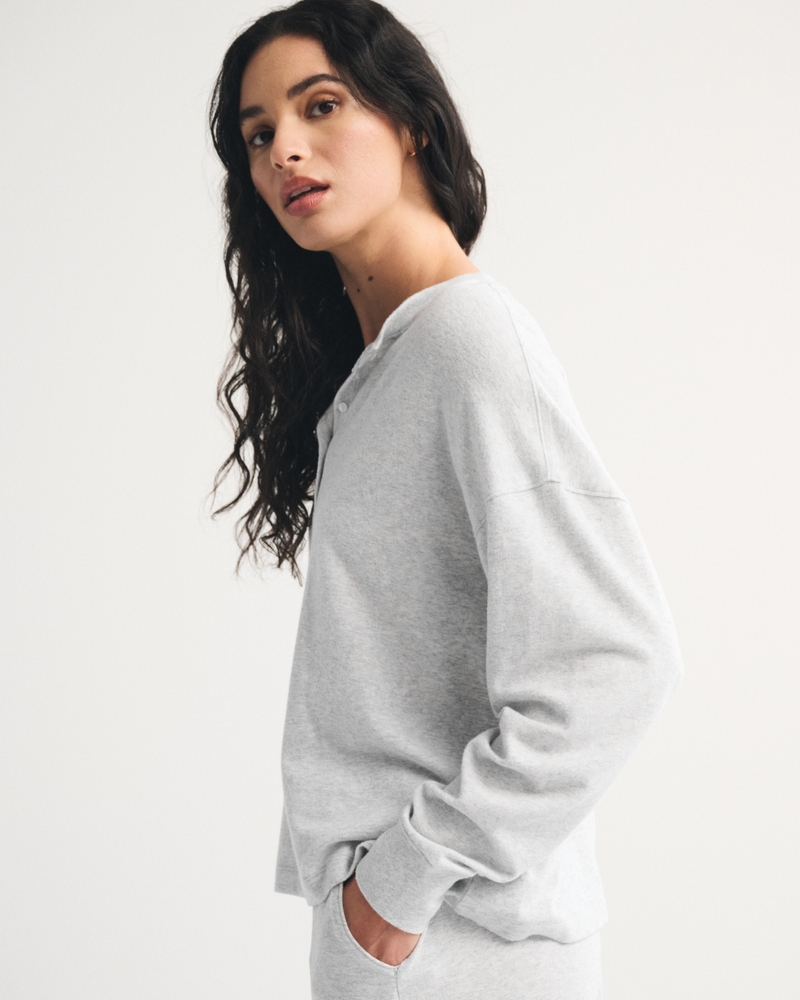 Long-Sleeve Cozy Lounge Knit Oversized Henley Top 상세 이미지 4