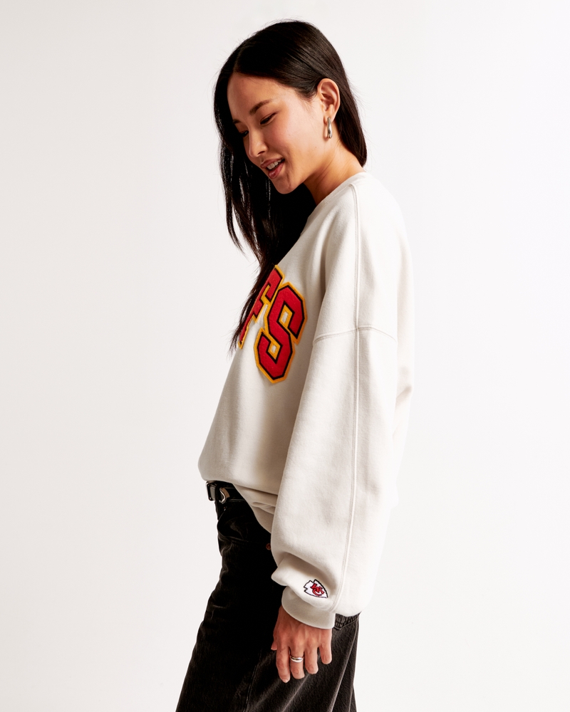 Kansas City Chiefs Graphic Oversized Sunday Crew 상세 이미지 4