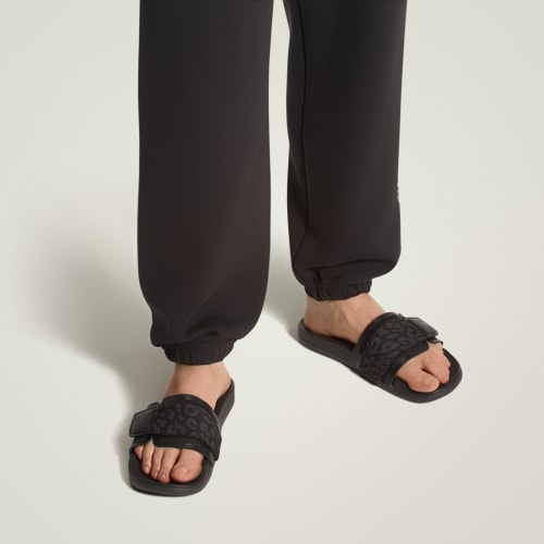 adidas by Stella McCartney slide shoes 상세 이미지 3