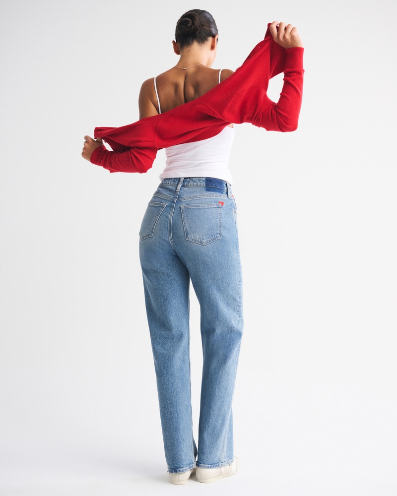 Curve Love High Rise 90s Relaxed Heart Embroidered Jean 상세 이미지 3