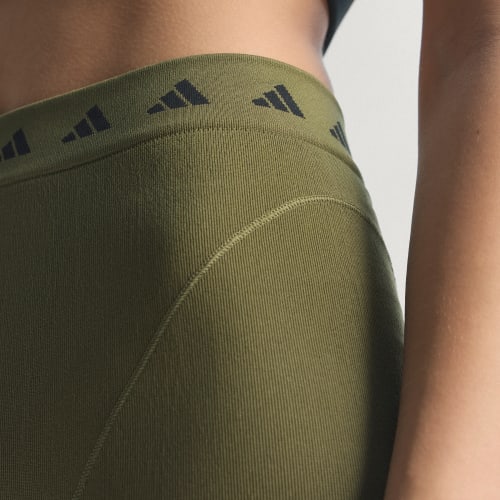Equipment Shorts 상세 이미지 3