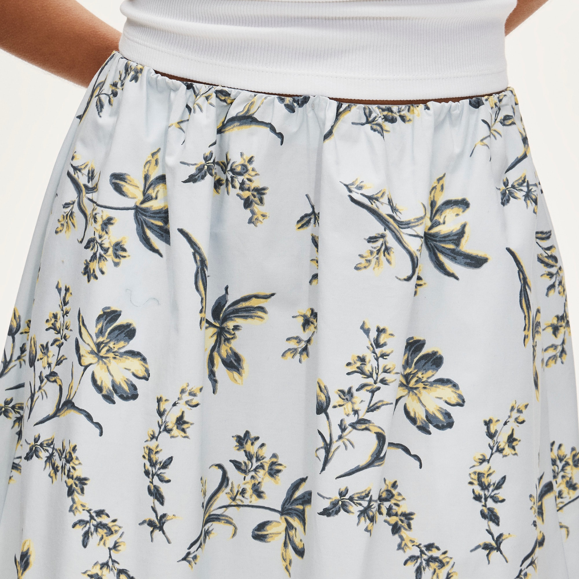 Pull-on midi skirt in lotus print 상세 이미지 3